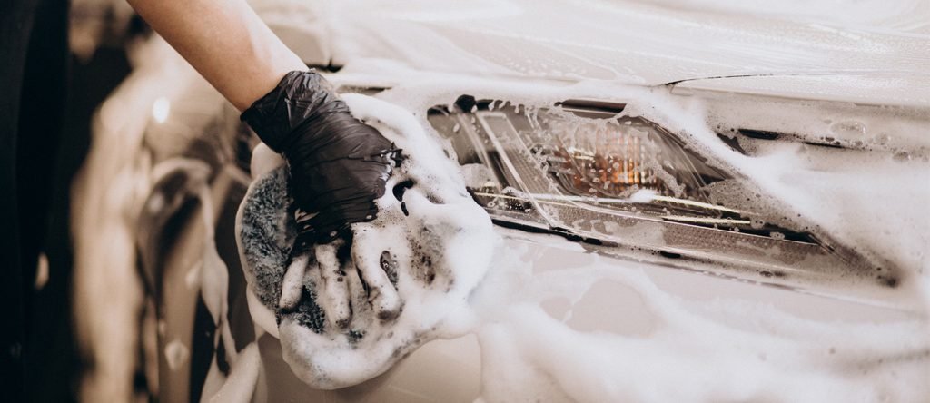 Is it okay to wash your car with dish soap?