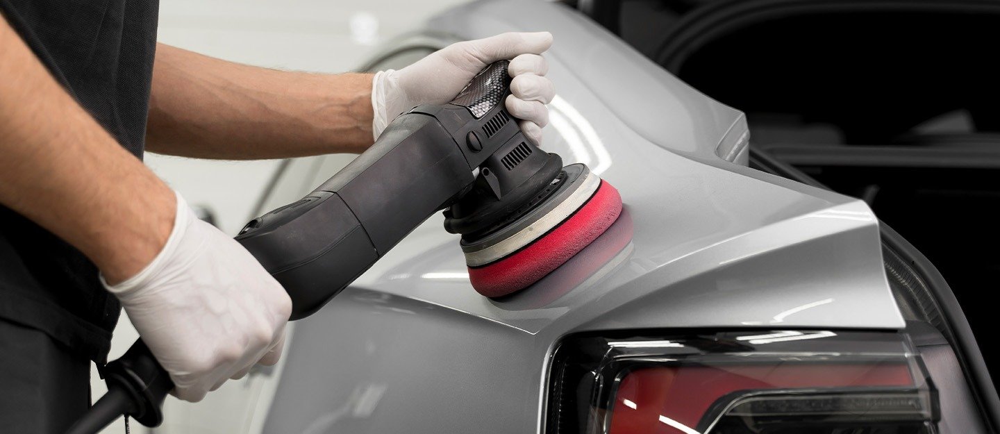 What's the difference between waxing and polishing a car?