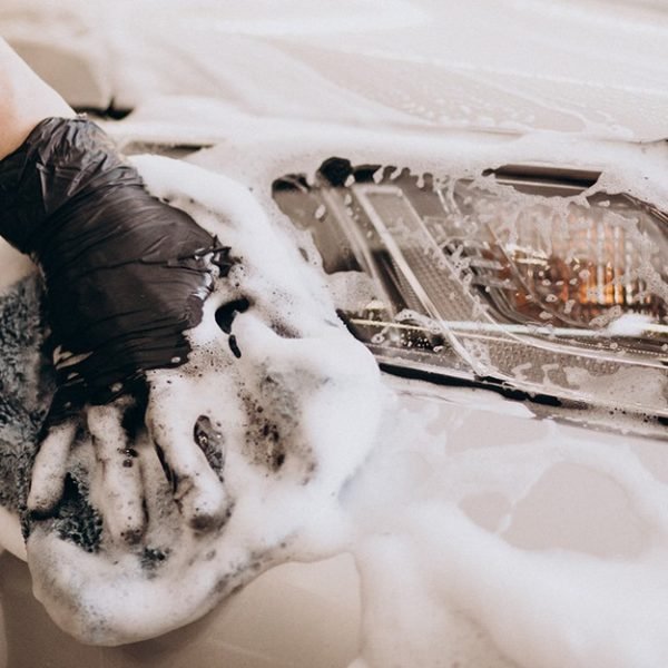 Is it okay to wash your car with dish soap?